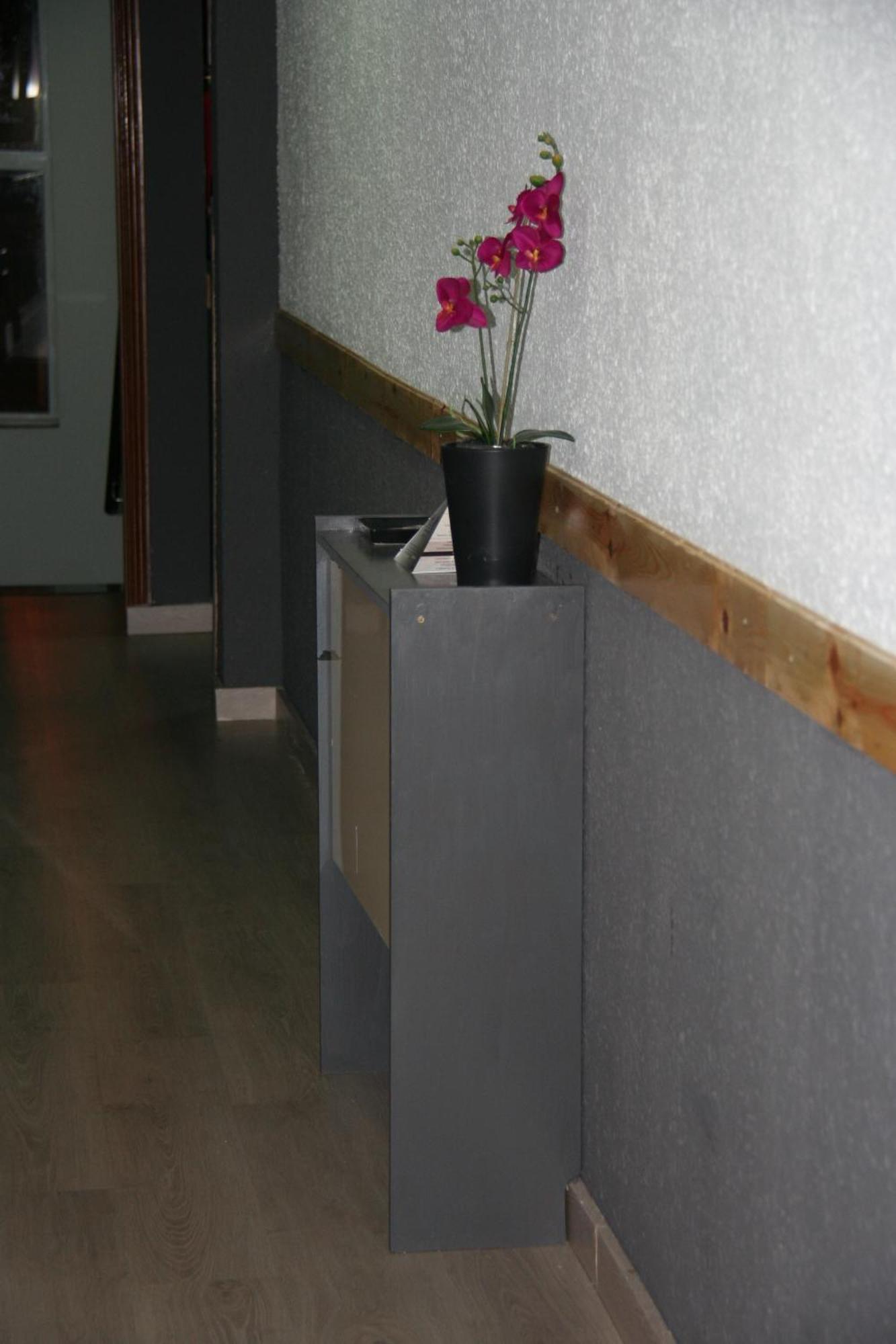 Hostal Restaurante Avenida De Madrid Terrassa Dış mekan fotoğraf